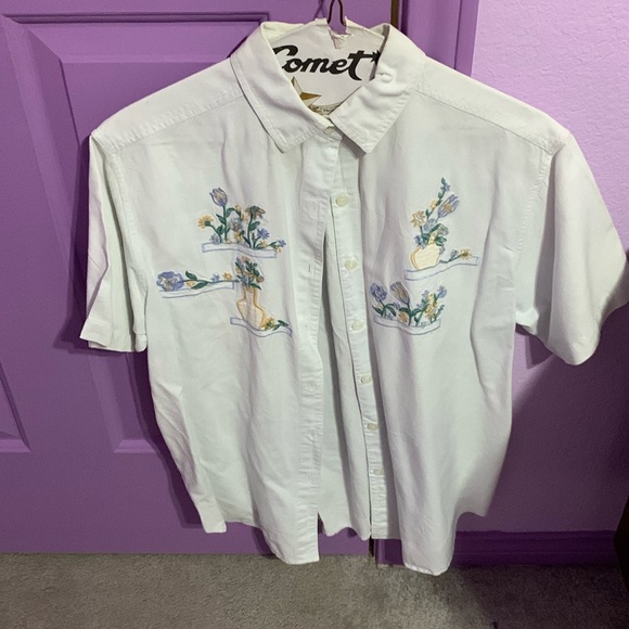 White button-down top with flowers - Picture 1 of 1
